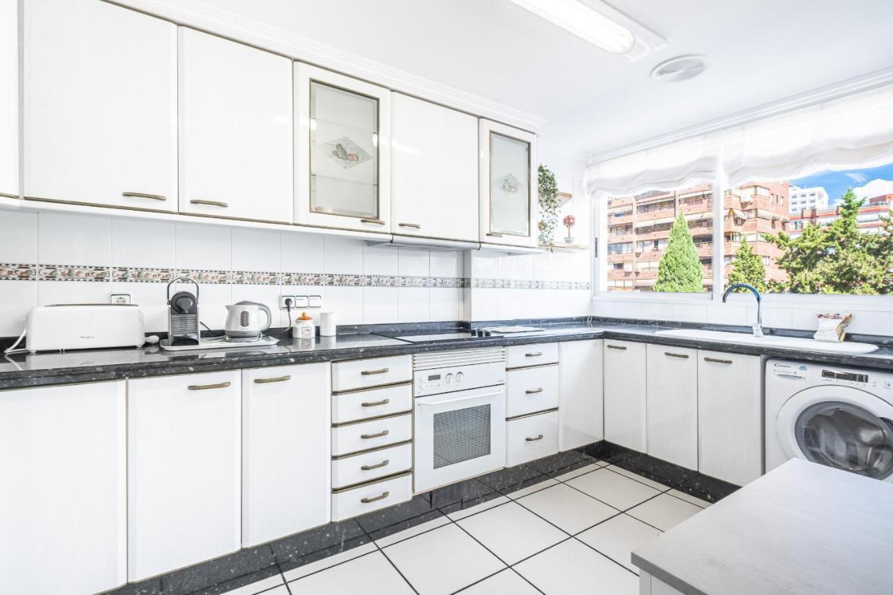 Ilice 3-C Apartment Levante Beach ベニドルム エクステリア 写真